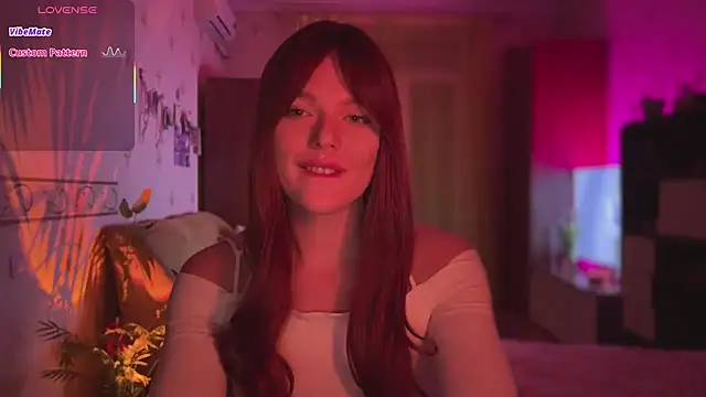 CherryRed Girl online show from 02/28/26, 08:54