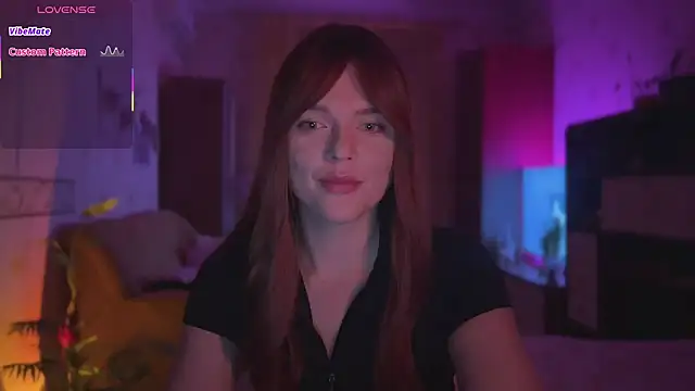 CherryRed Girl online show from 03/28/26, 11:15