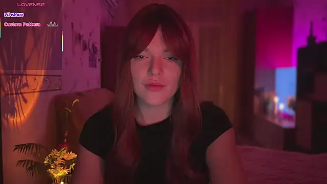 CherryRed Girl online show from 05/11/26, 11:13