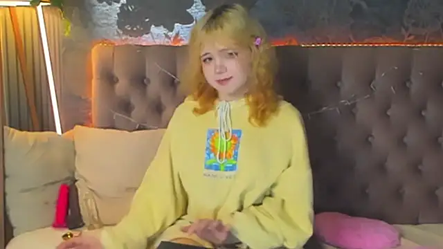 EmilyAngells online show from 02/16/26, 07:26