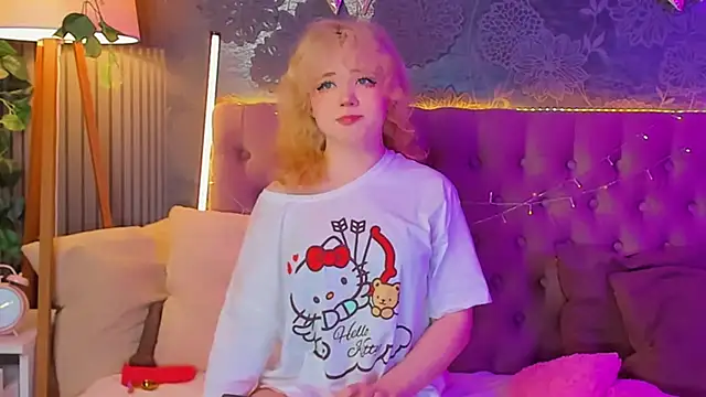 EmilyAngells online show from 04/04/26, 05:38