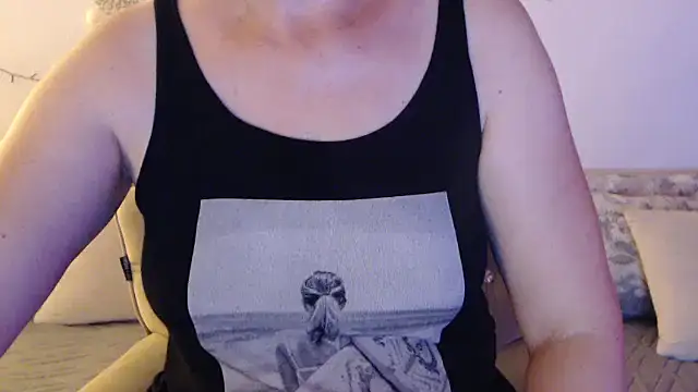 YourfantasyGiuly online show from 07/01/26, 07:35