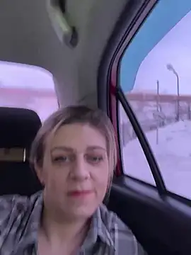 Lusi Luxary online show from 03/09/25, 10:19