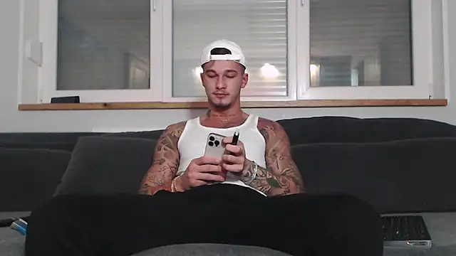 Zzedd online show from 02/20/25, 10:26