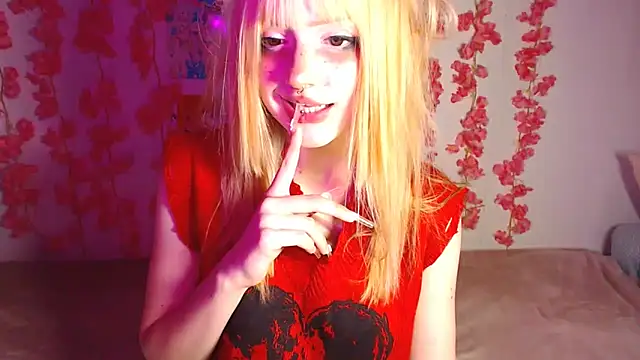 KimiSakura online show from 10/15/25, 09:59