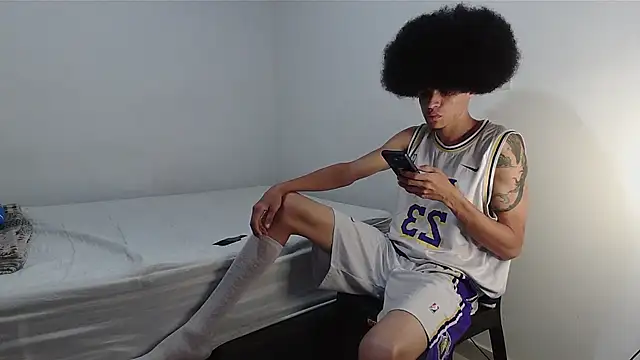 Snapshot of Smith_Gael chatting on 11/29/25, 11:41 Smith Gael online show from 11/29/25, 11:41