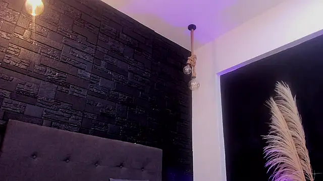 Snapshot of Maite_Smith_ chatting on 11/30/25, 04:27 Maite Smith online show from 11/30/25, 04:27