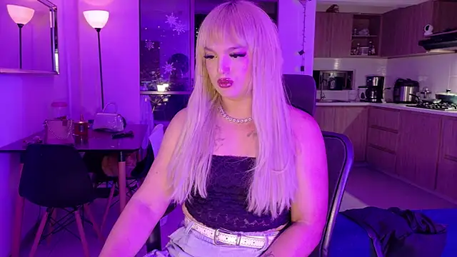 ScarletThompsonx online show from 02/06/26, 03:33