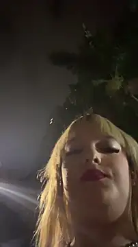 ScarletThompsonx online show from 04/14/26, 04:51