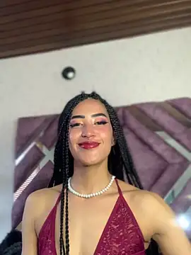 MichelleDiaz Pink online show from 02/22/25, 10:42