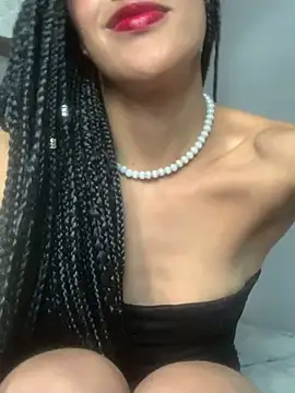 MichelleDiaz Pink online show from 02/28/25, 10:39