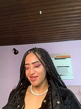 MichelleDiaz Pink online show from 03/06/25, 09:47