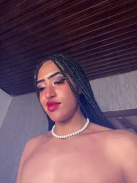 MichelleDiaz Pink online show from 03/16/25, 10:55