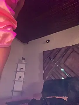 MichelleDiaz Pink online show from 10/12/25, 11:37