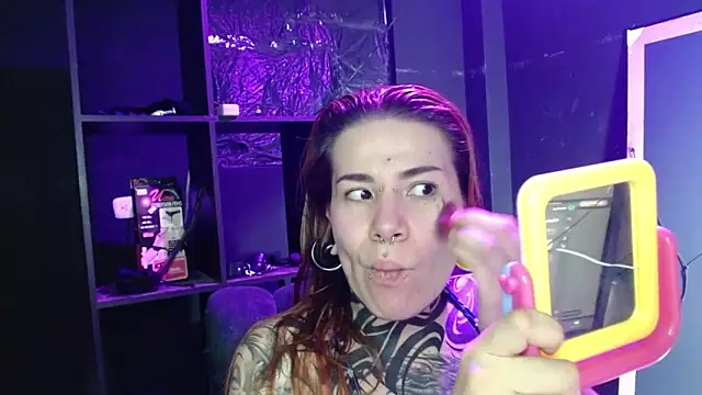 Snapshot of Pandora_9666 chatting on 09/25/25, 03:27 Pandora 9666 online show from 09/25/25, 03:27