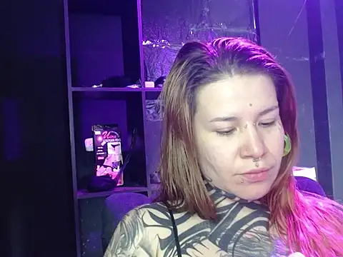 Snapshot of Pandora_9666 chatting on 10/31/25, 03:57 Pandora 9666 online show from 10/31/25, 03:57