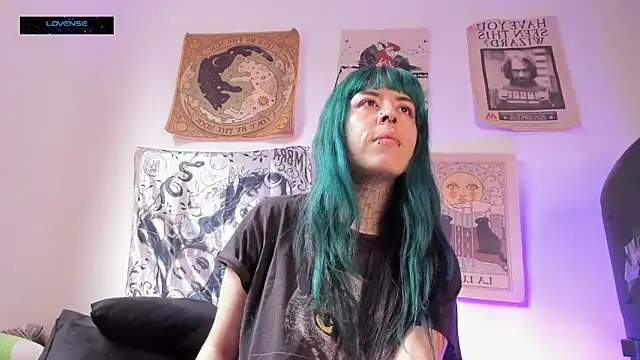 Hisato111 online show from 11/19/25, 12:49