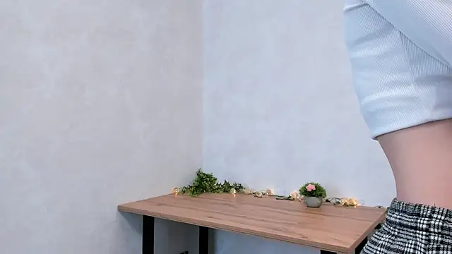 FloraEves online show from 03/01/25, 07:19