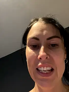 xCharlie MILFx online show from 10/16/25, 12:11