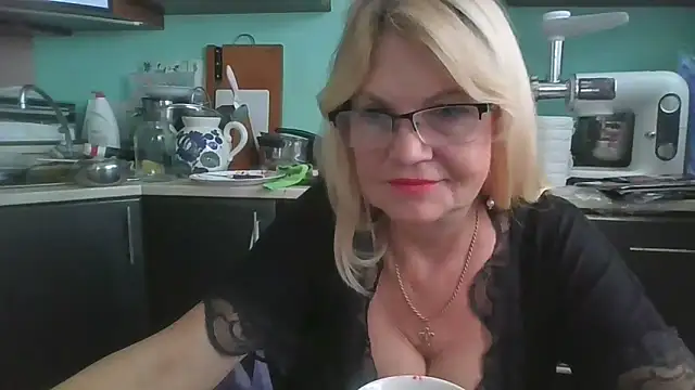 Heidi-Helga online show from 09/11/25, 06:35