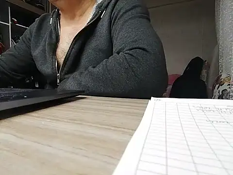 alykemylove01 online show from 02/27/25, 07:15