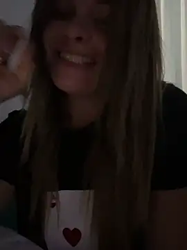 Snapshot of gynna_kimera chatting on 02/26/25, 11:15 gynna kimera online show from 02/26/25, 11:15