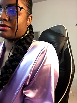 ValerieBlakee online show from 09/11/25, 10:43