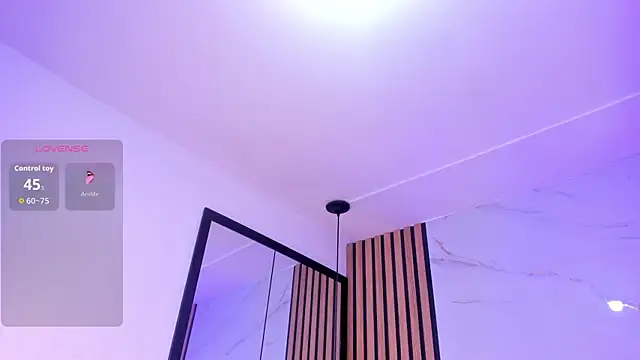 Madyson18 online show from 04/25/26, 11:46