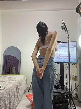 skinny hailey1 online show from 02/08/26, 03:43