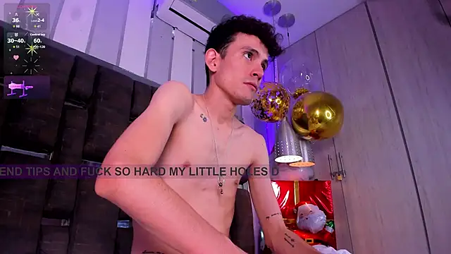 ValentinoMoreti online show from 12/18/25, 05:35