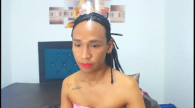 red veltet online show from 02/24/25, 04:36