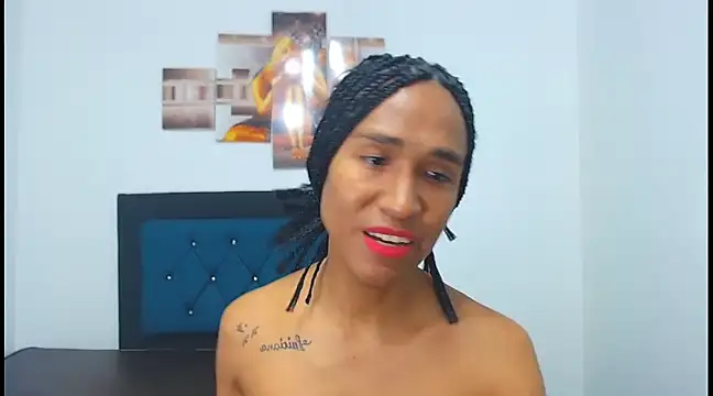 red veltet online show from 02/24/25, 07:41