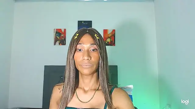 red veltet online show from 03/17/26, 03:33