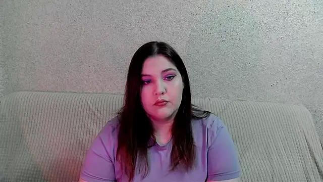 Snapshot of rachelwild chatting on 11/08/25, 01:00 rachelwild online show from 11/08/25, 01:00