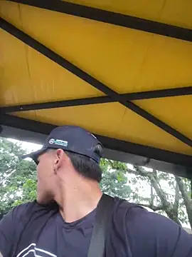 MaxxxSteil online show from 03/04/25, 08:49