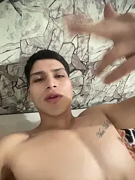 MaxxxSteil online show from 03/10/25, 06:05