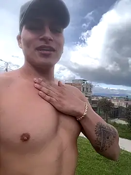 MaxxxSteil online show from 09/18/25, 09:17