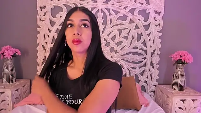 AnnieGibbyns online show from 11/24/25, 08:52