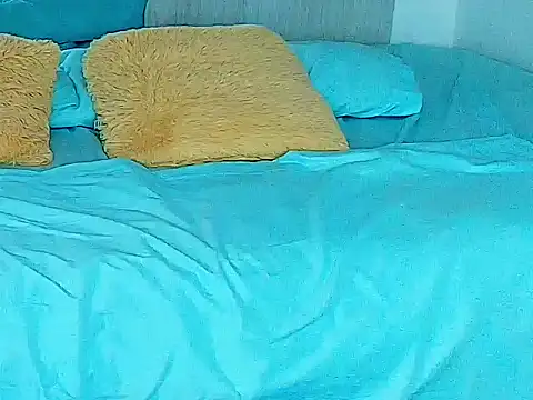 ZaraRousse online show from 01/11/26, 03:44