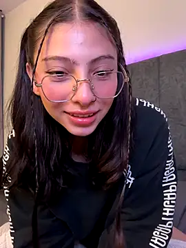 Dirty-Bunnyyy online show from 09/17/25, 06:26