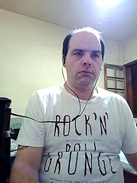 Jovissoares7ye online show from 04/13/26, 01:44