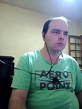 Jovissoares7ye online show from 04/15/26, 01:56