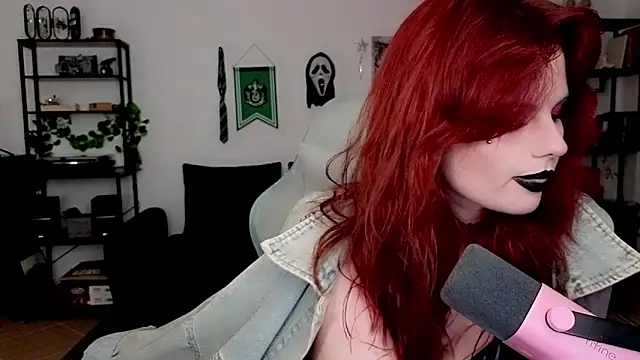 Della Ideal online show from 05/09/26, 05:51