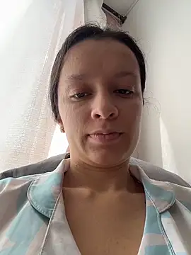 Snapshot of Soy_Sara7 chatting on 10/31/25, 02:29 Soy Sara7 online show from 10/31/25, 02:29