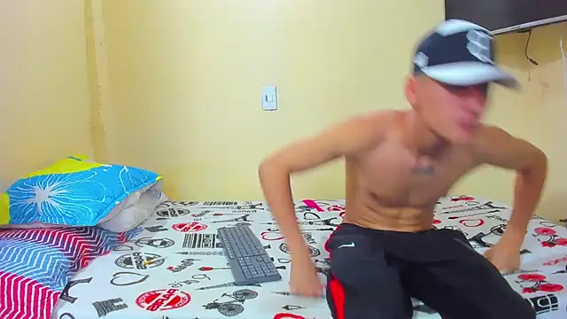 Ixchell dewei online show from 09/18/25, 11:51