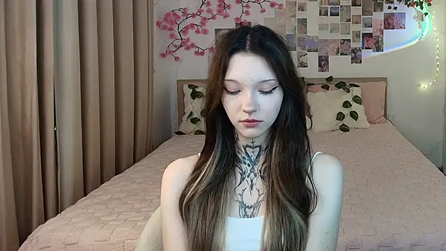 mefwhore online show from 03/14/26, 01:38