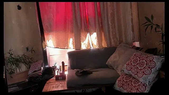 SoleiAndKairo online show from 04/29/26, 05:17