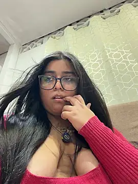 virginbrunette99 online show from 07/08/26, 04:50