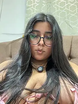 virginbrunette99 online show from 07/12/26, 06:37