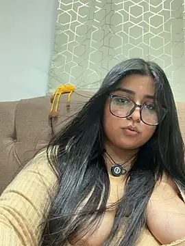 virginbrunette99 online show from 07/19/26, 06:17